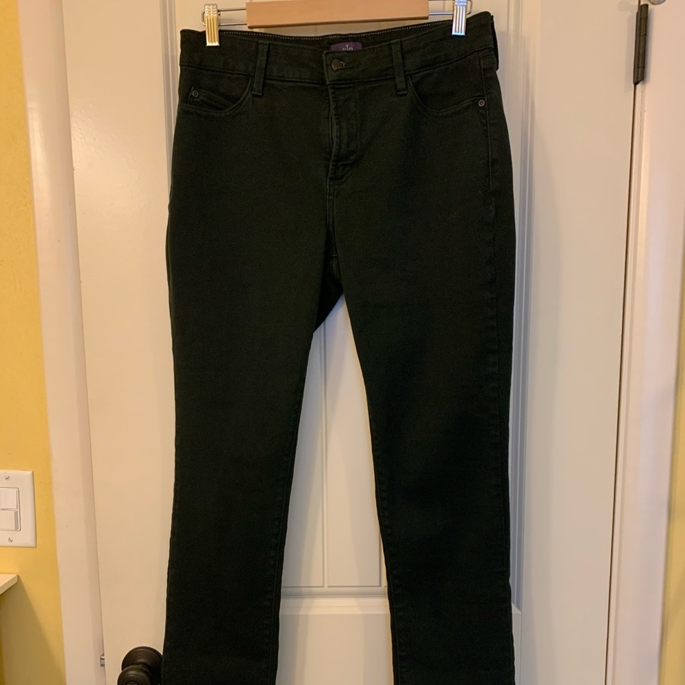 Forest green jeans - really pretty and flattering!